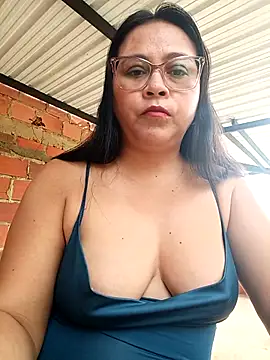 promiscuous-indecent-momm online show from February 23, 1:41 pm