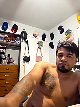 guajiro276565 online show from May 26, 5:20 pm
