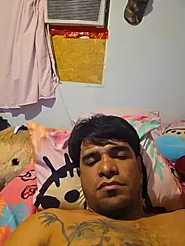 guajiro276565 online show from June 2, 5:09 am