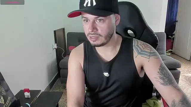 ragnar lothbrok777 online show from September 24, 7:39 pm