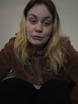 liess33 online show from February 27, 7:36 pm