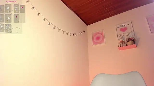 Amygoddess online show from March 7, 11:49 pm