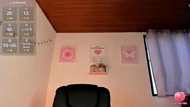 Amygoddess online show from March 15, 7:59 pm