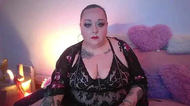 Snapshot of MorganExclusive chatting on February 21, 1:33 pm MorganExclusive online show from February 21, 1:33 pm