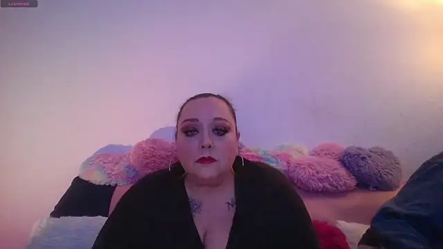 Snapshot of MorganExclusive chatting on March 8, 11:28 pm MorganExclusive online show from March 8, 11:28 pm