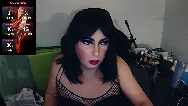 Snapshot of MissNadiaX06 chatting on March 13, 9:21 pm MissNadiaX06 online show from March 13, 9:21 pm