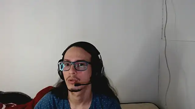 Snapshot of cholitohermoso chatting on October 26, 9:53 pm cholitohermoso online show from October 26, 9:53 pm
