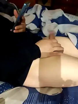 Snapshot of vicoactivo24 chatting on November 1, 2:13 am vicoactivo24 online show from November 1, 2:13 am