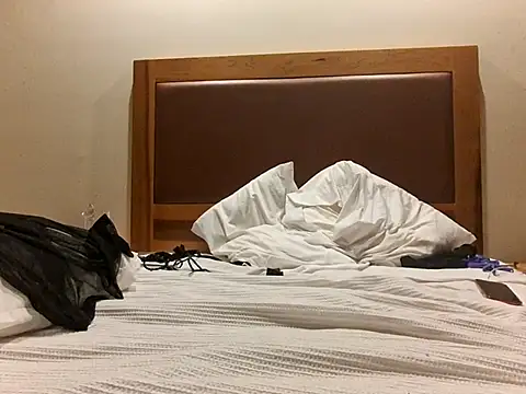 Iscariot19 online show from March 15, 6:25 am