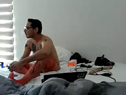 Iscariot19 online show from March 23, 7:29 pm