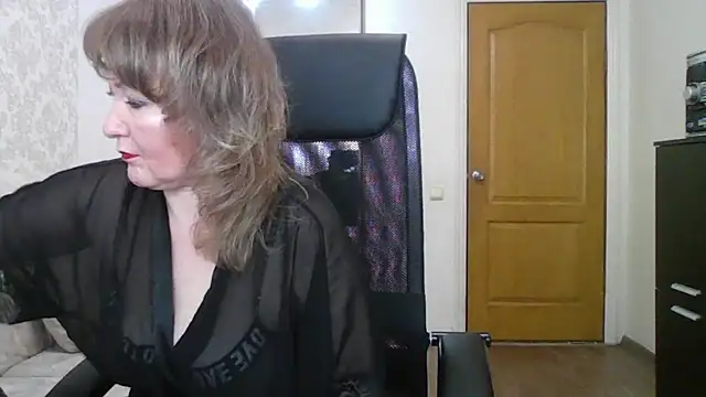 Victoria secrets  online show from March 3, 7:10 am