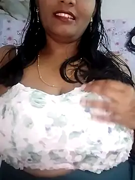 Snapshot of sushmatelugu-23 chatting on December 17, 6:58 pm sushmatelugu-23 online show from December 17, 6:58 pm