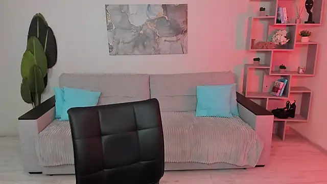 GabriellaMays online show from April 10, 5:12 am