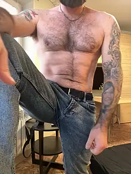 Snapshot of AlexFuck_79 chatting on March 23, 6:26 am AlexFuck 79 online show from March 23, 6:26 am