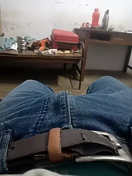 boyyouwant33 online show from February 13, 3:03 pm