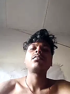 boyyouwant33 online show from March 21, 3:22 am