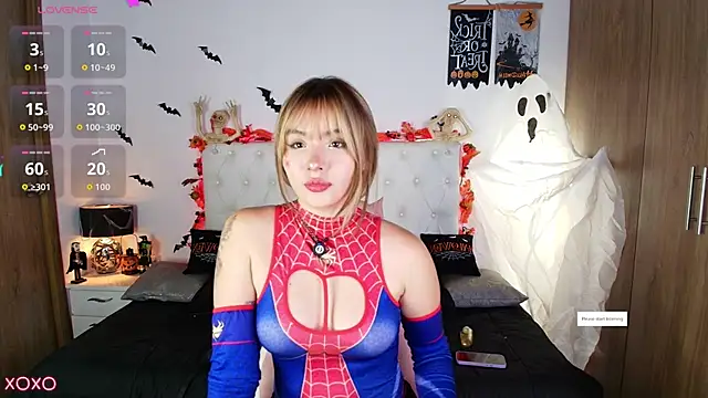 Snapshot of Julieta_priv chatting on October 6, 2:25 pm Julieta priv online show from October 6, 2:25 pm