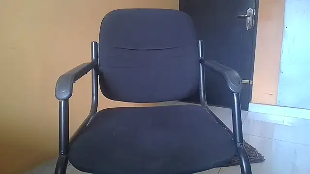 Snapshot of BadboySLR_8899 chatting on February 20, 5:15 am BadboySLR 8899 online show from February 20, 5:15 am