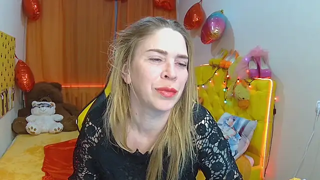 TessaDaybreak online show from March 22, 1:30 pm