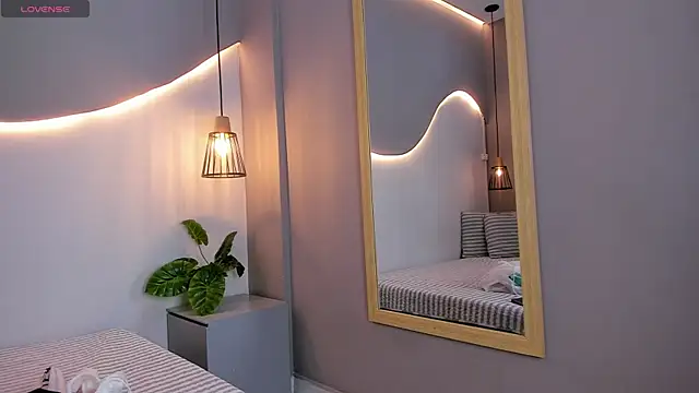 lucelly 15 online show from September 24, 11:13 am