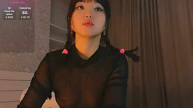 Demonic Angel  online show from November 15, 10:34 am