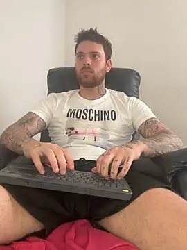 arnold bekam online show from May 29, 2:59 pm