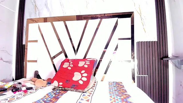 Snapshot of ebony_valentina chatting on May 9, 1:22 am ebony valentina online show from May 9, 1:22 am