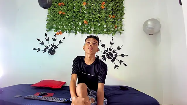 Snapshot of Calvin_Ford chatting on February 15, 2:58 am Calvin Ford online show from February 15, 2:58 am