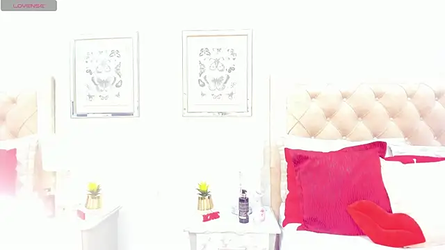 KimberlyBigBoobs online show from April 15, 8:53 pm