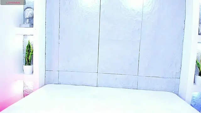 MiaMistrex online show from September 25, 4:38 am