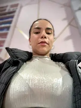 Snapshot of Naatalia chatting on October 20, 10:10 pm Naatalia online show from October 20, 10:10 pm