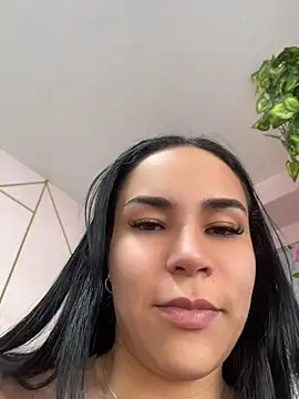 Snapshot of Naatalia chatting on July 6, 6:21 pm Naatalia online show from July 6, 6:21 pm