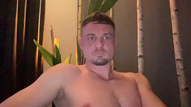 Snapshot of Hagener985 chatting on February 9, 4:44 pm Hagener985 online show from February 9, 4:44 pm