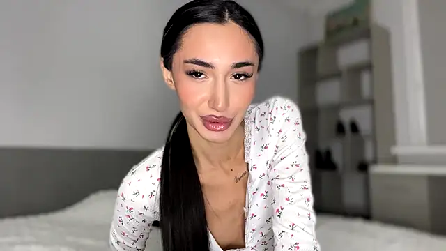 Snapshot of alissadreams chatting on November 29, 6:00 pm alissadreams online show from November 29, 6:00 pm