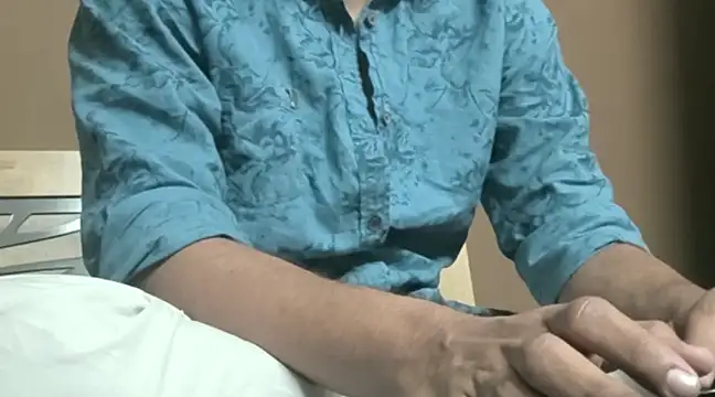 Snapshot of love_me_you chatting on February 13, 10:12 am love me you online show from February 13, 10:12 am