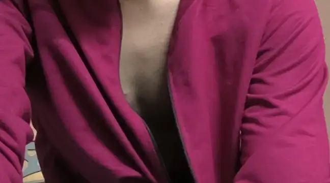 Snapshot of love_me_you chatting on February 15, 6:55 am love me you online show from February 15, 6:55 am