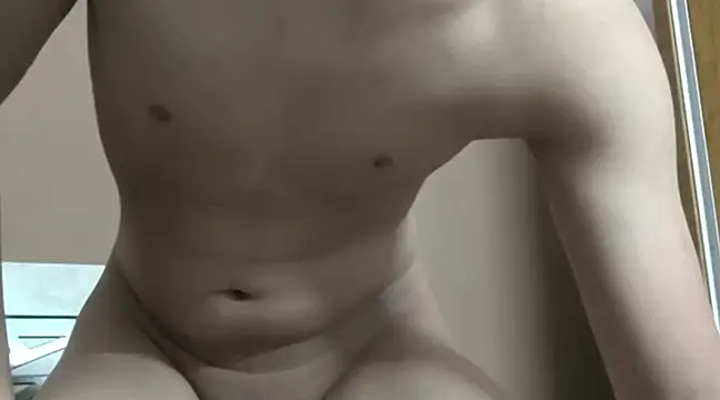 Snapshot of love_me_you chatting on February 17, 12:48 pm love me you online show from February 17, 12:48 pm