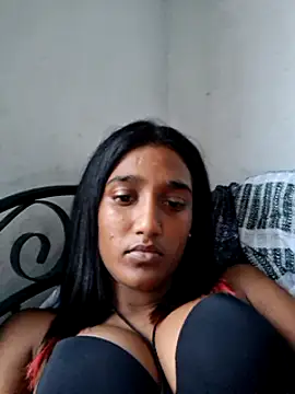Snapshot of indianpink_lips chatting on March 7, 3:39 pm indianpink lips online show from March 7, 3:39 pm