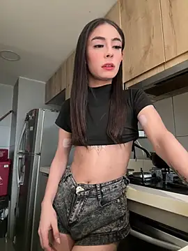 Snapshot of candycami19 chatting on March 10, 11:42 am candycami19 online show from March 10, 11:42 am