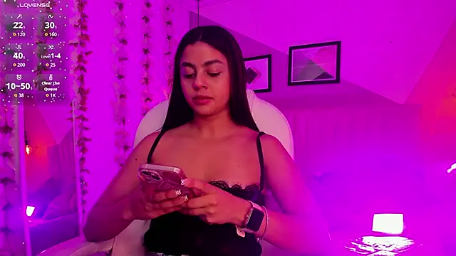 Bella walker  online show from November 28, 8:11 pm