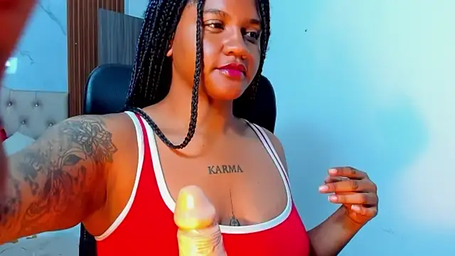 ZahraRose online show from January 9, 8:10 pm