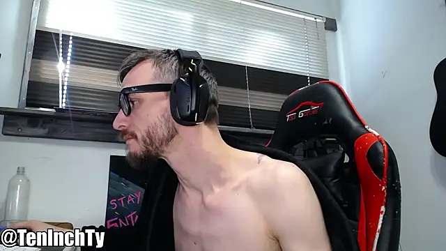 teninchty online show from February 19, 8:05 pm