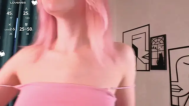 Snapshot of EdlaHewell chatting on January 15, 2:27 am EdlaHewell online show from January 15, 2:27 am