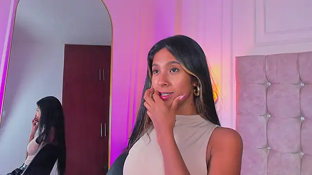 JasmineRoss 1 online show from February 26, 7:13 pm