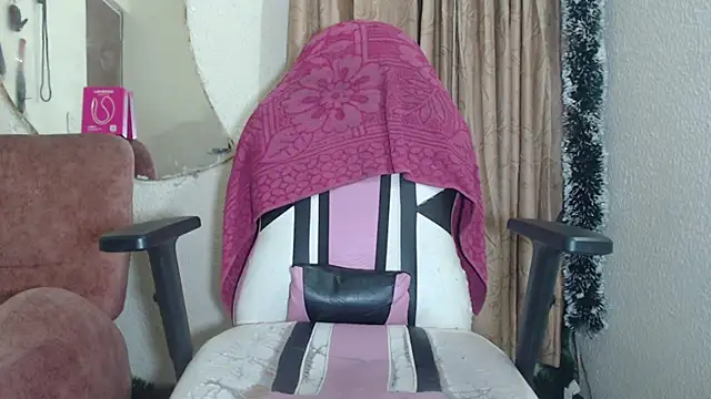 Meghan sex777 online show from April 8, 11:48 pm