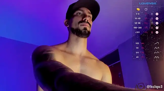 K cique online show from March 11, 9:59 pm