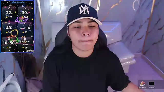 melany rouse18 online show from November 1, 2:02 am