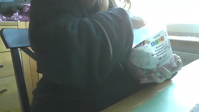 sizha6 online show from September 19, 5:42 am