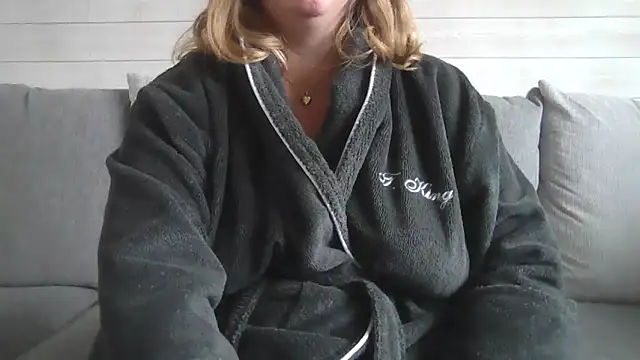 sizha6 online show from October 23, 8:13 am