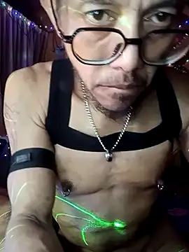 Tolayerfly69 online show from March 4, 5:56 pm